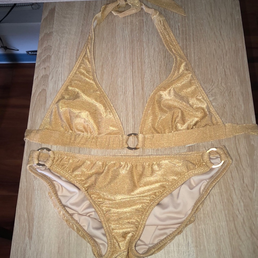🎉🎉🎉1 HOUR SALE Gold bikini
